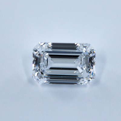 D color, VS1 clarity Emerald 1.01 -Carat Diamond