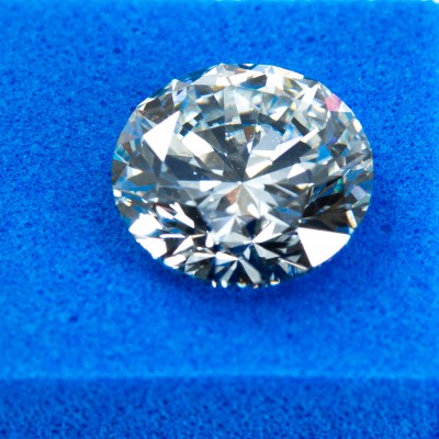 G color, SI1 clarity Round 2.01 -Carat Diamond