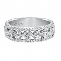 Anniversary Ring With Round Diamond Enhanced Design