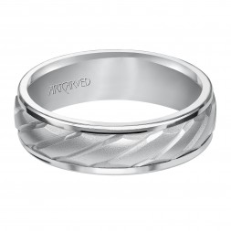 Wedding Band With Mate Finish And A Rope Designs In The Center