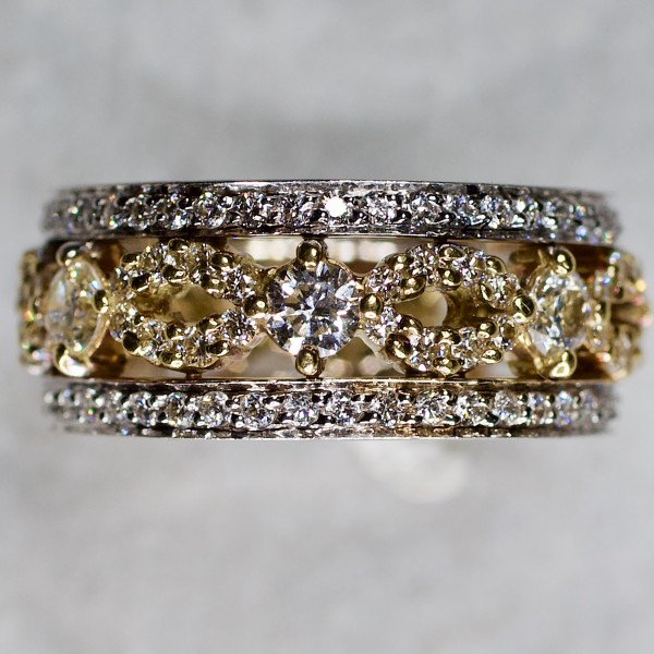 Diana Negative Space Anniversry Band (2.00ctw.)